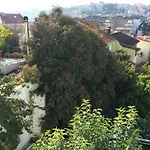 Cozy - Center, Sunny And Pratical Apartment *