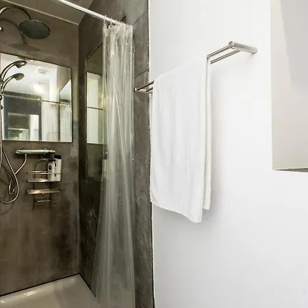 Apartment Cozy - Center, Sunny And Pratical Lissabon