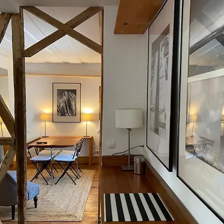 Cozy - Center, Sunny And Pratical *