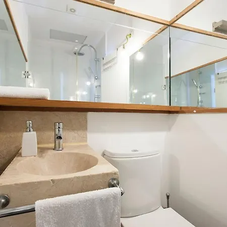 Cozy - Center, Sunny And Pratical Apartman